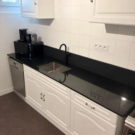 Le Clos Du Landreau Apartment